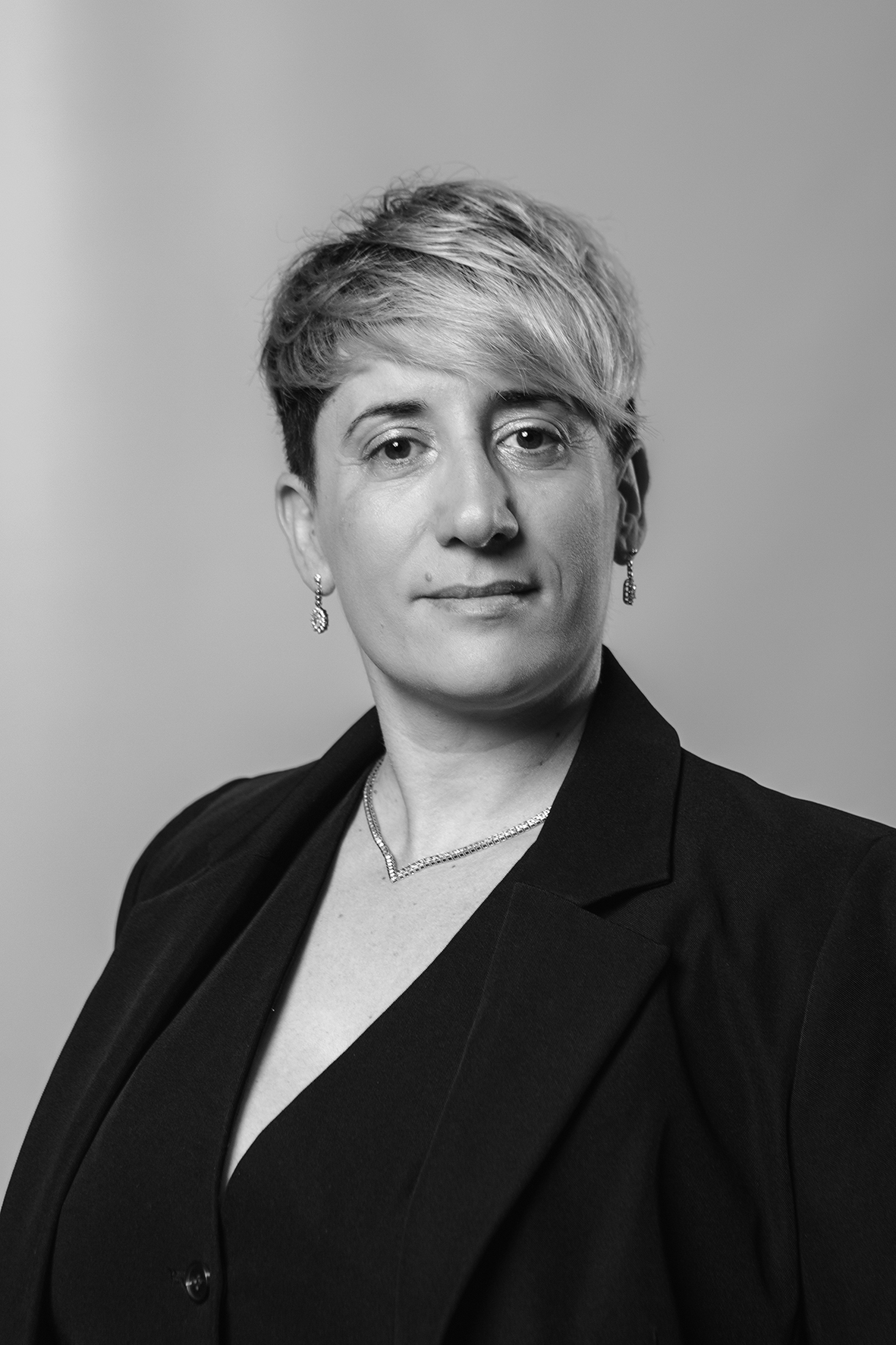 Ana Holguera Solista Alterna Interina Corno